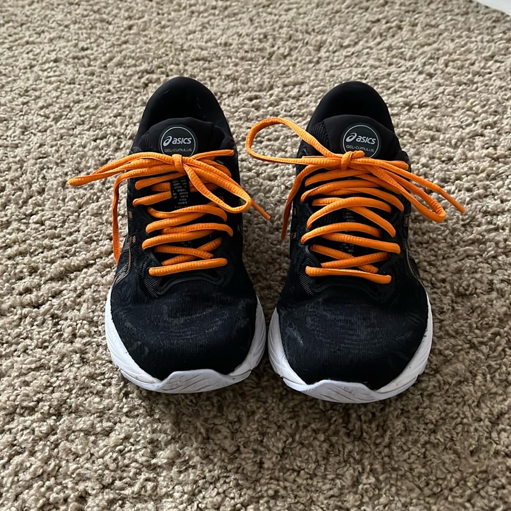 ASICS gel cumulus size 6